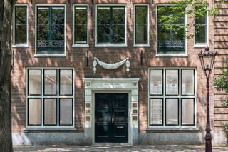 Amsterdam contemporary art gallery in