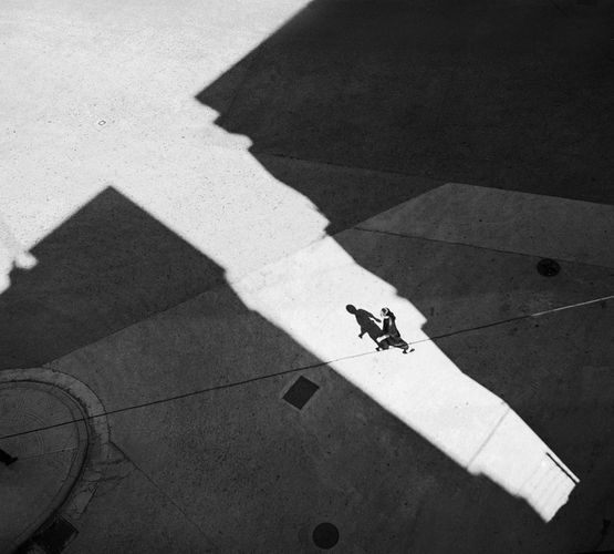 Arrow Hong Kong by Fan Ho contemporary artwork Photography