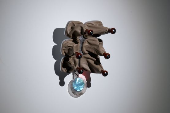 Niche Squatter No. 1 by Guo Cheng contemporary artwork Sculpture