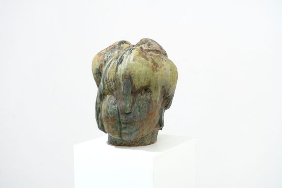 Tete pensive XIX by Myung-Joo Kim contemporary artwork Sculpture