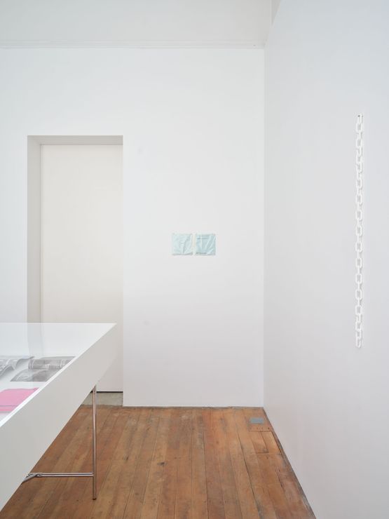 Dear Leo by Julian Dashper contemporary artwork Sculpture