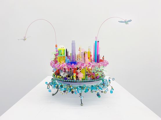Urban Dove Fanciers by Angela Yuen contemporary artwork Sculpture