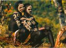 Surma two girls painted with identical designs by Carol Beckwith Angela Fisher contemporary artwork Photography