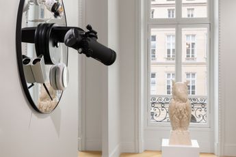 Contemporary art exhibition Julia Scher The Mammoth Book of Eyewitnesses at Esther Schipper Paris France