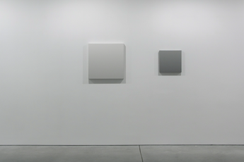 Contemporary art exhibition Group Exhibition Accrochage at Bartha_contemporary Margaret St United Kingdom