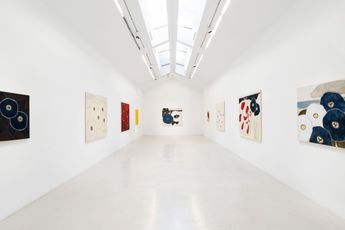 Contemporary art exhibition Susumu Kamijo When I Think of You in Spring at Perrotin Paris Marais France