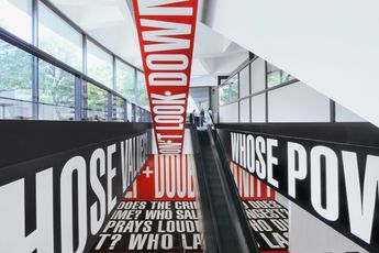 Barbara Kruger contemporary artist