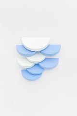 Nightnight da serie Abrolhos rebentos gomos vergonteas e grelos from the Buds Sprouts Shoots and Offshoots series by Estela Sokol contemporary artwork painting