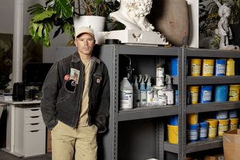 Daniel Arsham contemporary artist