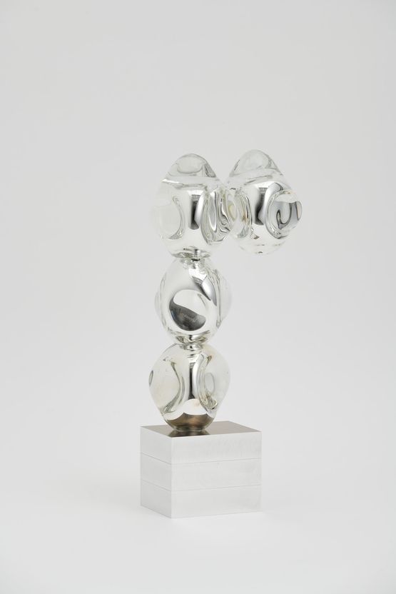 GOCCE COSMICHE by Ritsue Mishima contemporary artwork Sculpture