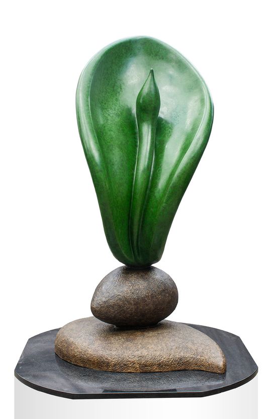 Snuggle by Han Sai Por contemporary artwork Sculpture