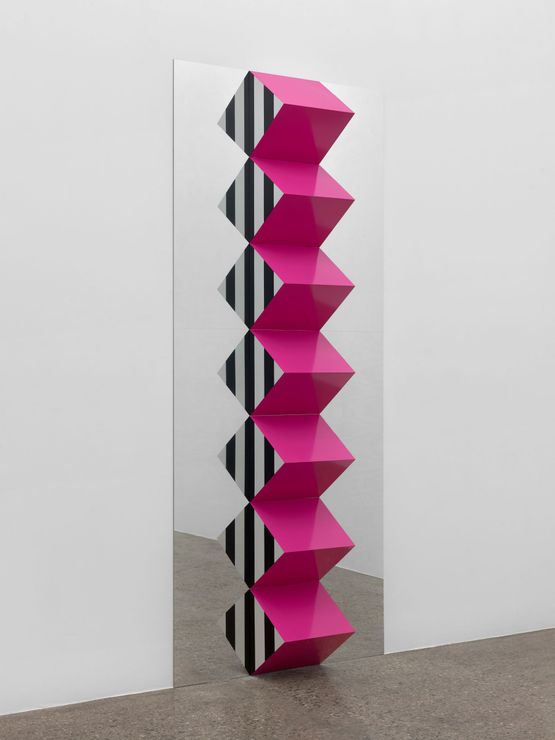Pile Up High relief nB11 travail situe novembre 2018 by Daniel Buren contemporary artwork Sculpture