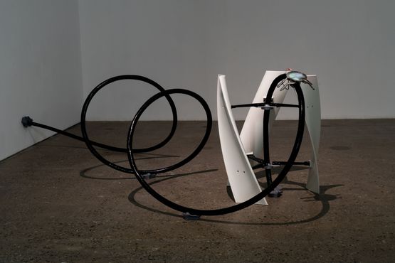 Niche Squatter No. 2 by Guo Cheng contemporary artwork Sculpture