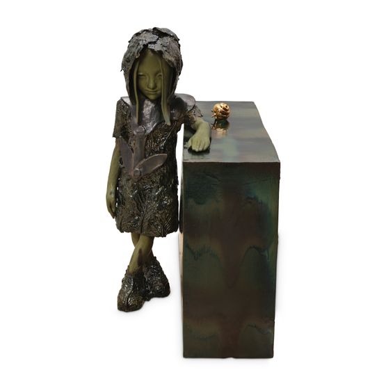 Resting Savoy Girl by Kim Simonsson contemporary artwork