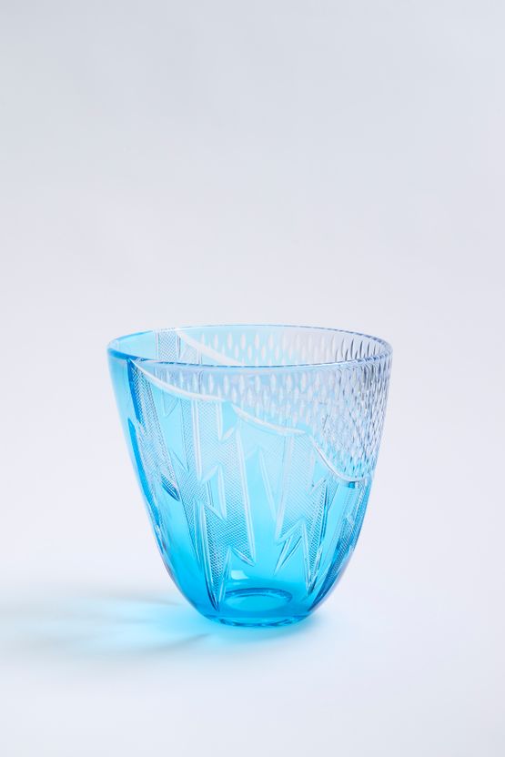 Noritaka Tatehana x Hanashyo    Thundercloud Vase by Noritaka Tatehana contemporary artwork Sculpture