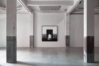 Contemporary art exhibition Renato Nicolodi Proximi Mei Meum Fundamentum at Axel Vervoordt Gallery Antwerp Belgium