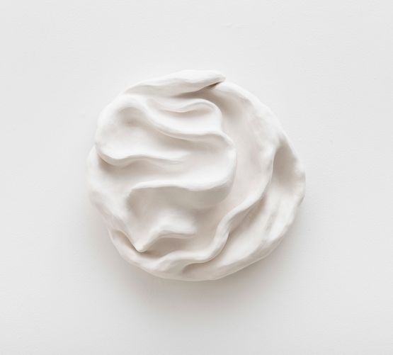 Punhado de inhame pilado A handful of pounded yam by Gabriella Marinho contemporary artwork Sculpture