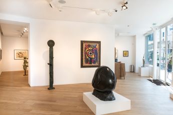 Contemporary art exhibition Joan Miro Femmes oiseaux et monstres... at Galerie Lelong 13 Rue de Teheran Paris France