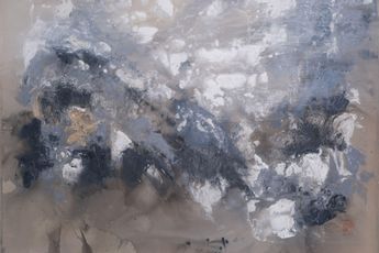 Le Thuy contemporary artist