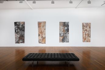 Contemporary art exhibition Nyapanyapa Yunupingu Ganyu at Roslyn Oxley9 Gallery Sydney Australia