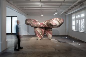Contemporary art exhibition Phyllida Barlow glimpse at Hauser  Wirth Los Angeles United States