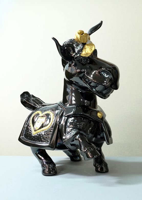 Trusty Steed of Knave black by Yang Mao-Lin contemporary artwork Sculpture