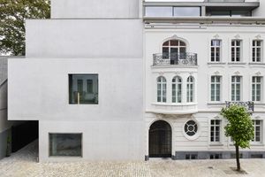 Xavier Hufkens St-Georges contemporary art gallery in St-Georges Brussels Belgium