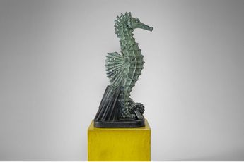 Contemporary art exhibition Johan Creten How To Explain The Sculptures To An Influencer  at Perrotin Paris Matignon France