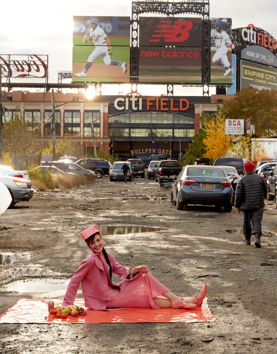 Oslo Grace at Willets Point by Roe Ethridge contemporary artwork Photography