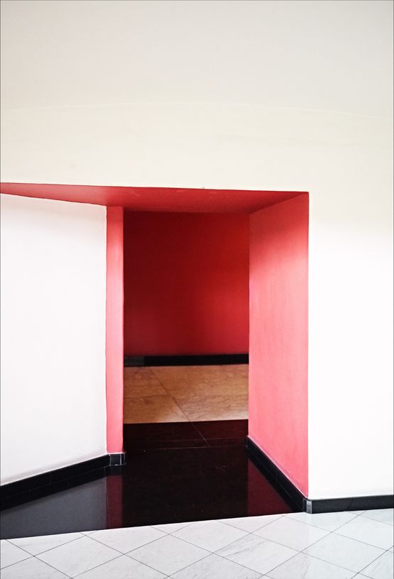 Passage II by Candida Hofer contemporary artwork Photography