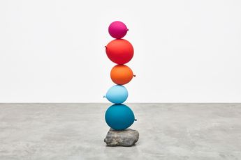 Gimhongsok contemporary artist