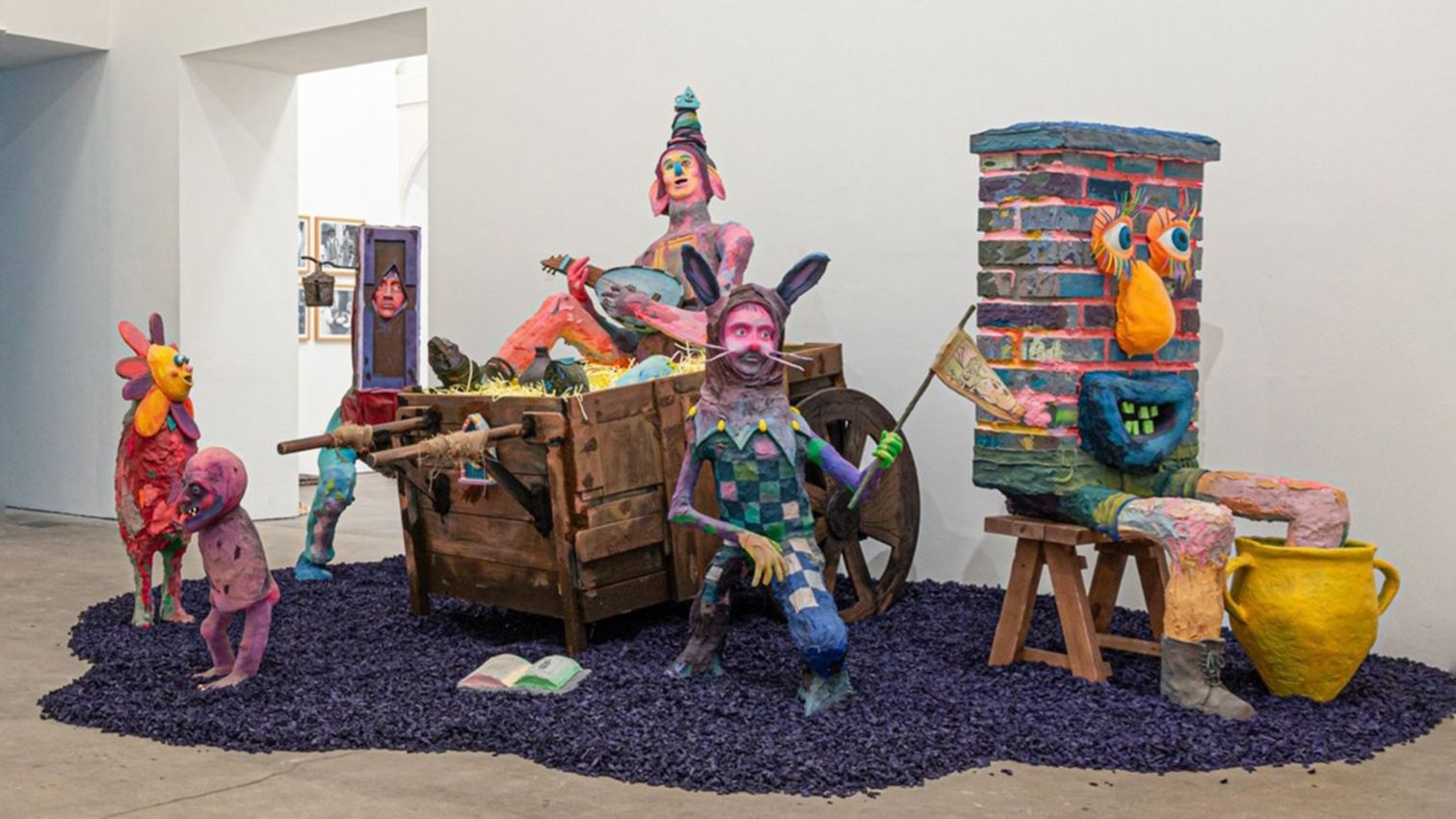 Birmingham’s Ikon Gallery Celebrates 60th with Friends in Love and War