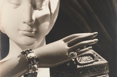 The Artists Who Fell Under Venus Spell from Praxiteles to Man Ray