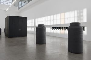 Galerie Max Hetzler contemporary art gallery in Bleibtreustrae 45 Berlin Germany