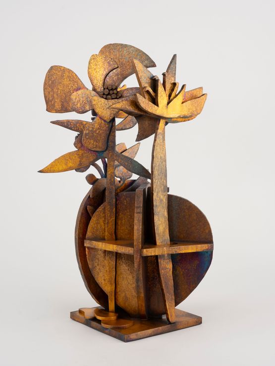 Lechuza Flowers by Thomas Houseago contemporary artwork Sculpture