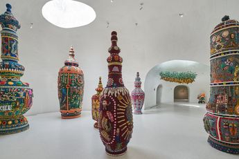 Hu Yinping contemporary artist