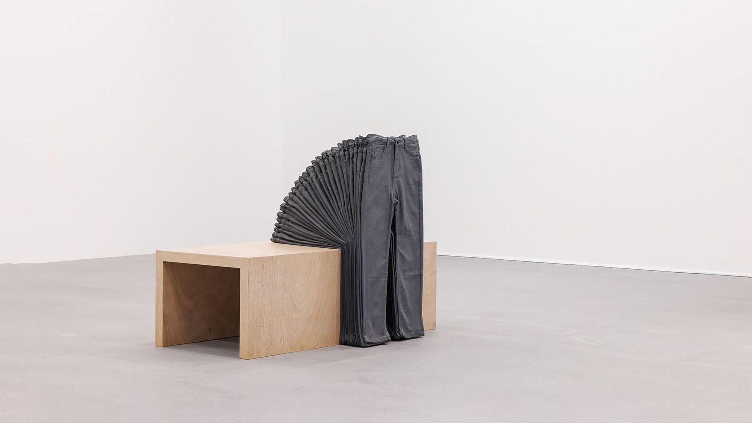 JOYCE HO