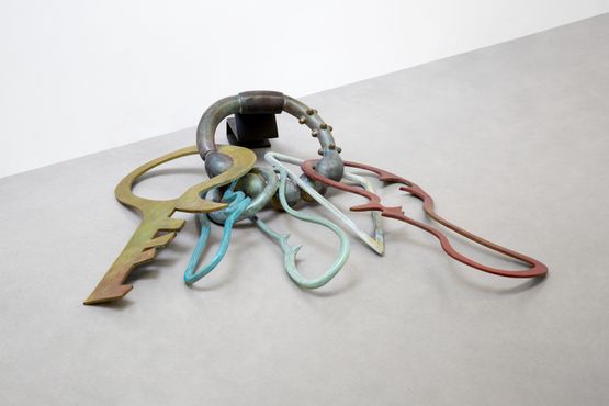 Tomber pour toujours by Camille Henrot contemporary artwork Sculpture