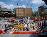 Monk Toji Temple Chief priest Takio Shrine Chief Piest Rokusonno Shrine Kyoto 2014 by Usami Masahiro contemporary artwork photography