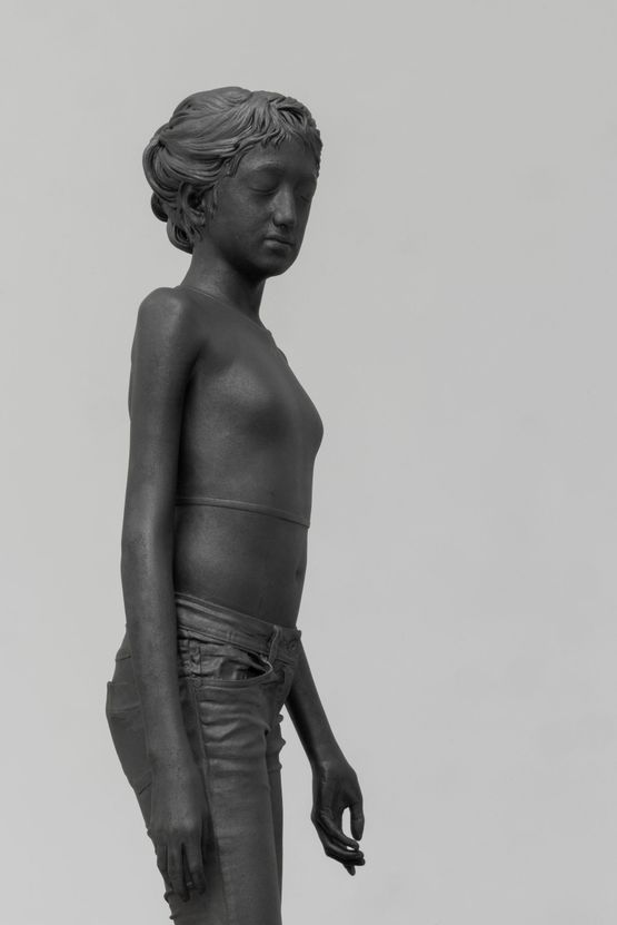 Relic  G021022DW7 by He Xiangyu contemporary artwork Sculpture
