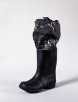Botte et toile photographique Boot and photographic canvas by Marcel Broodthaers contemporary artwork photography