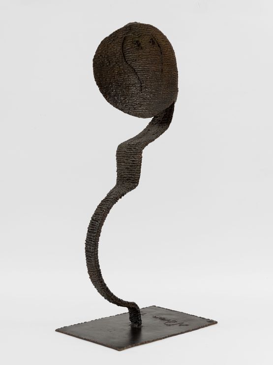 Lenvoutement by Novera Ahmed contemporary artwork Sculpture