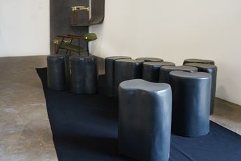 200grs. contemporary artist