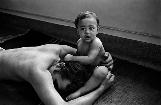 Sunder with Pablo Jr. Calcutta by Pablo Bartholomew contemporary artwork Photography
