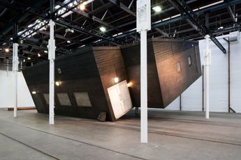 Richard Hughes contemporary artist