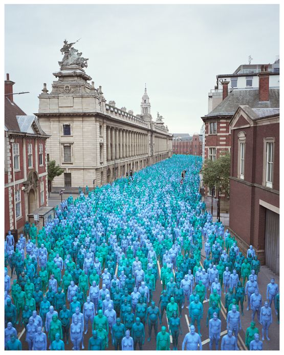 Hull 2.1 Ferens Art Gallery by Spencer Tunick contemporary artwork Photography