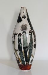 Le Roi La Reine et Les Mouches by Zena Assi contemporary artwork sculpture