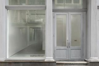 390 Broadway contemporary art gallery in