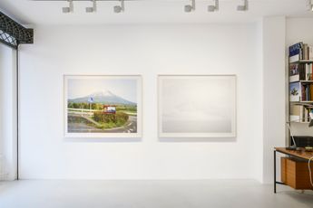 Contemporary art exhibition Robert Voit Aequilibrium at GaleriePeterSillem Frankfurt Germany