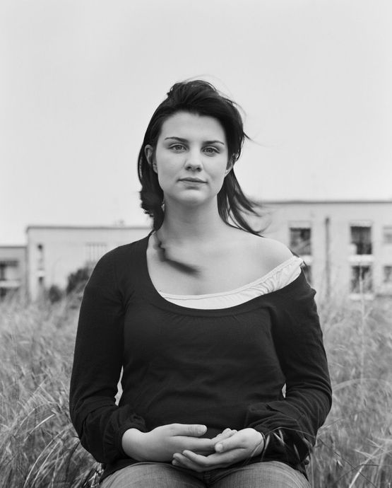 Monalisen der Vorstadte Chicca Florenz by Ute  Werner Mahler contemporary artwork Photography